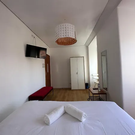 Albergue Vistas De *